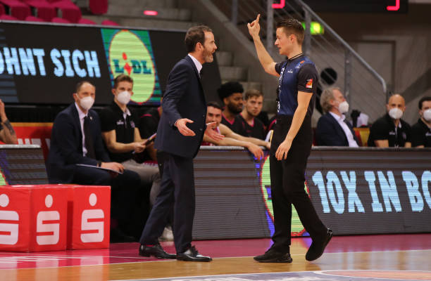 你要我直接 你要我直接